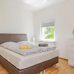 Mit Schoener Aussicht Weitersburg