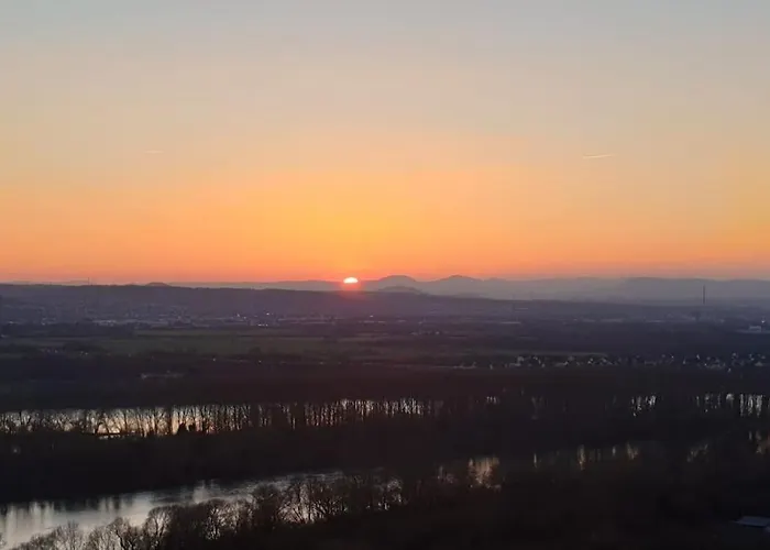 Mit Schoener Aussicht Casa de Férias *